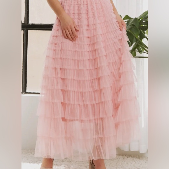 Elegant Pink Tiered Skirt
